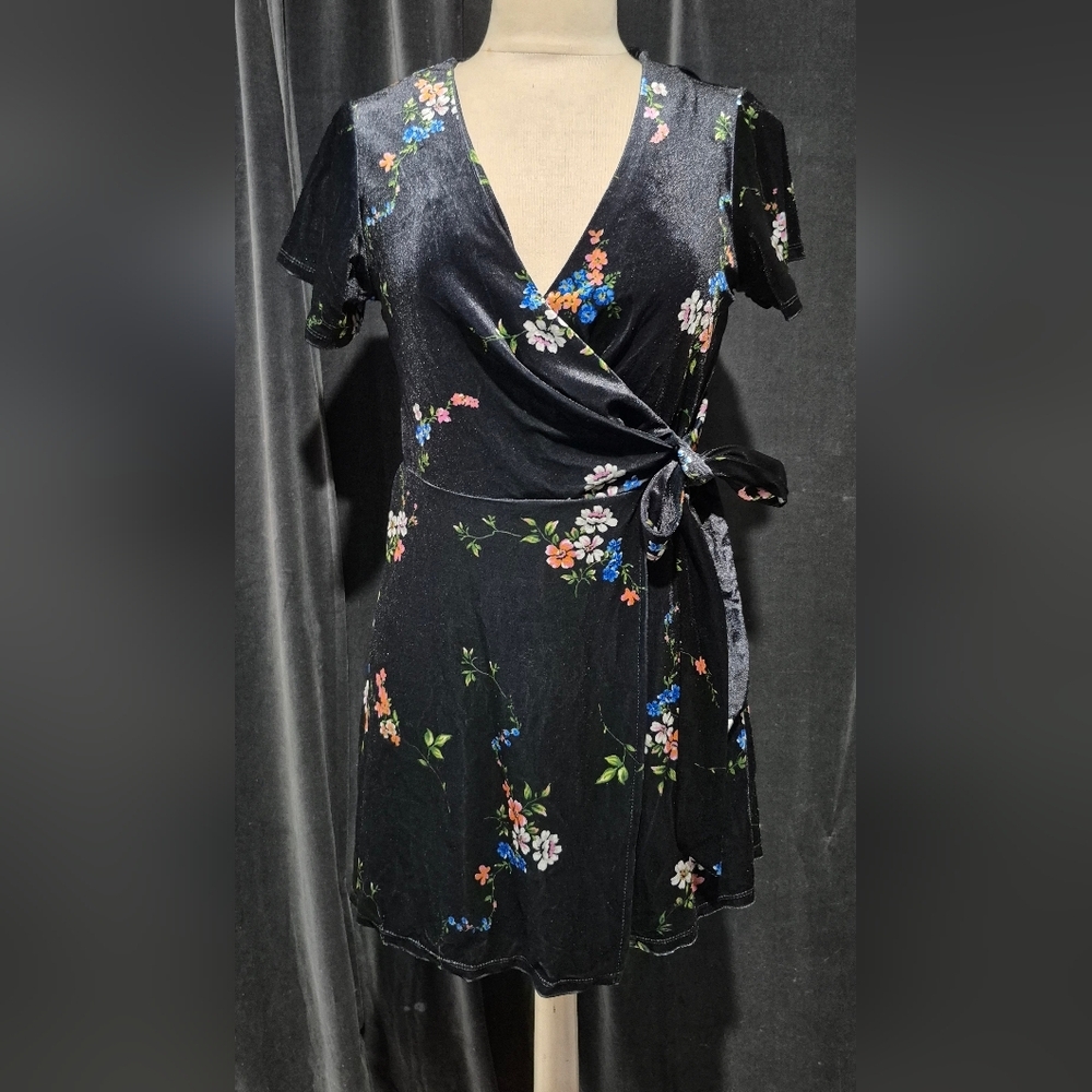 Urban Outfitters Black Floral Midi Dress